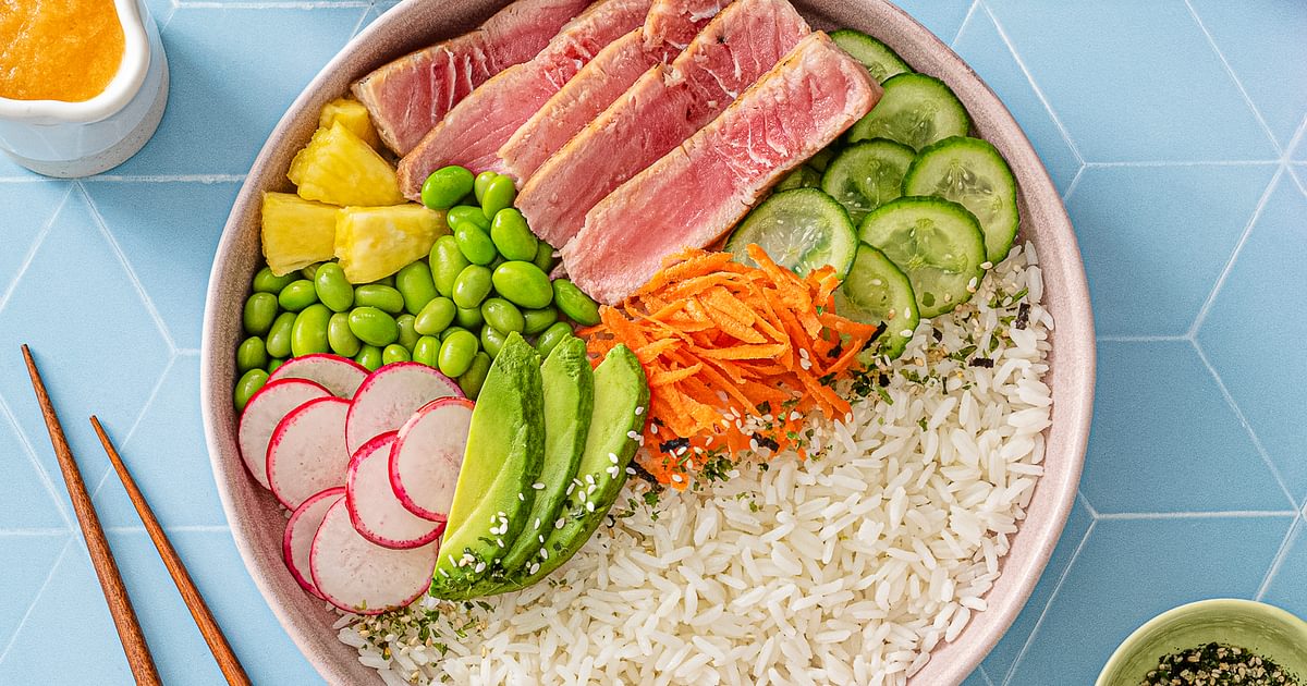 Spicy Ahi Tuna Bowl with Spicy Pineapple Sauce