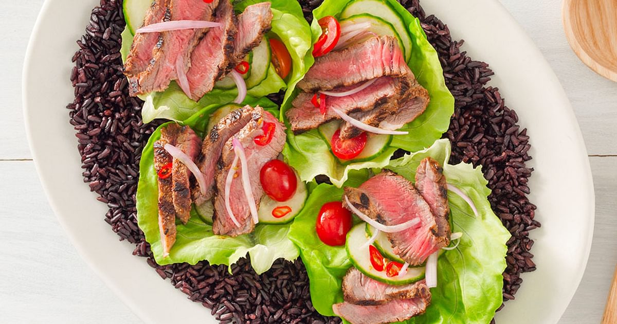Thai Beef Salad Recipe with Black Rice | RiceSelect®