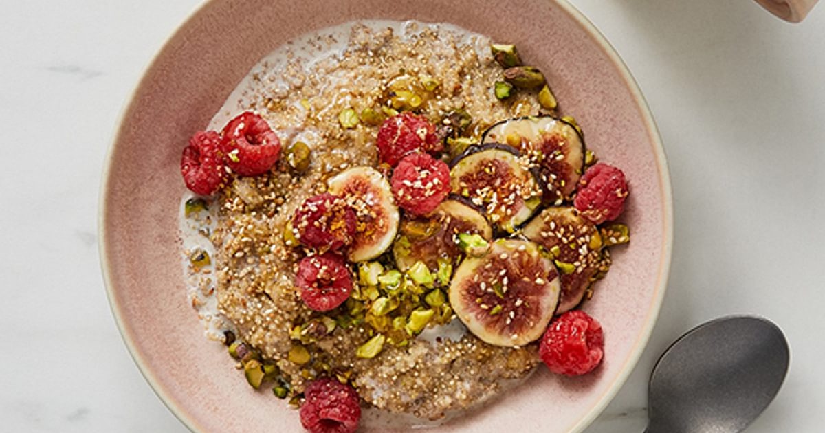 Fruit & Quinoa Breakfast Bowl With Tahini Recipe | Riceselect®